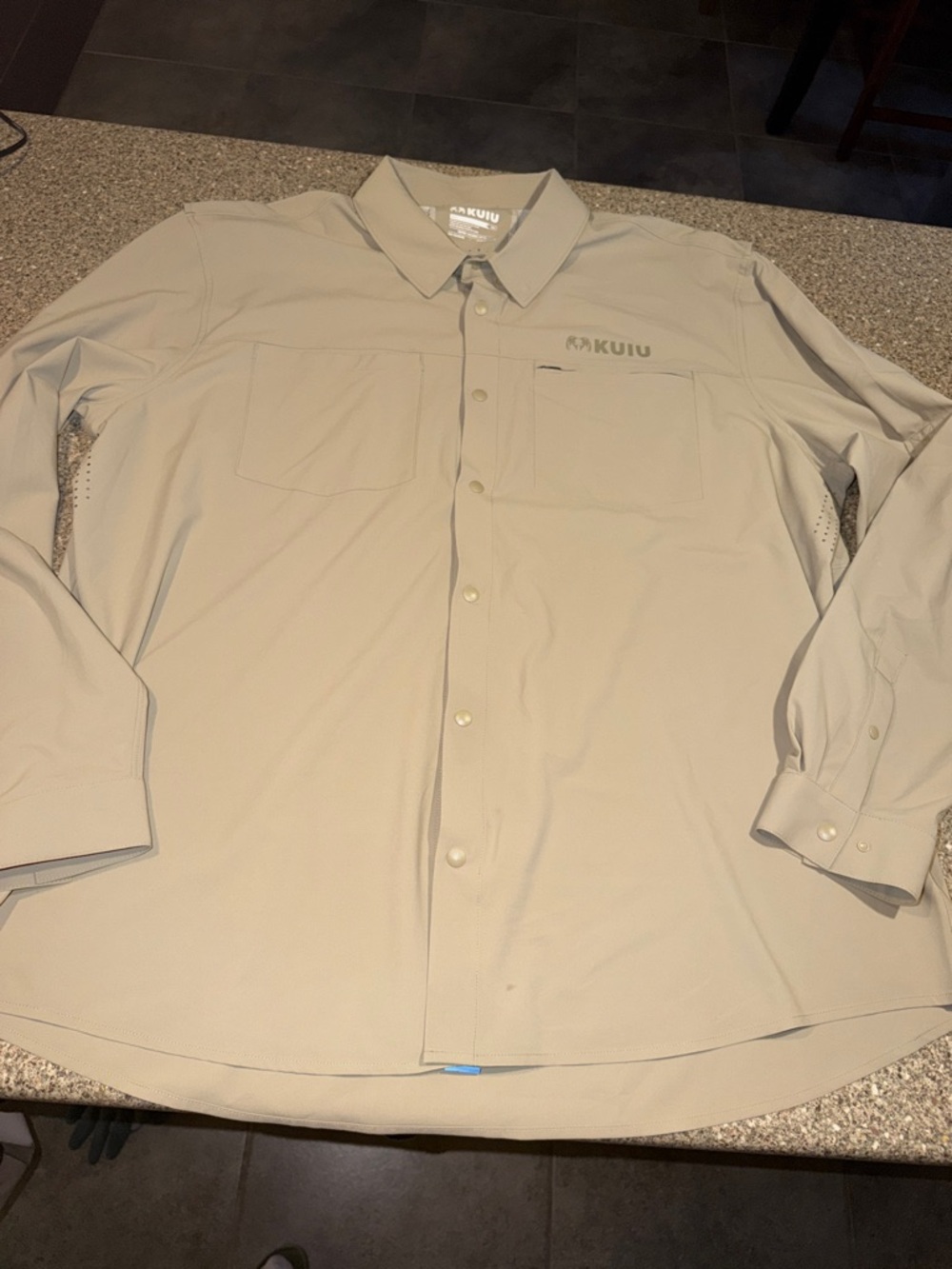 KUIU Men’s mesa Button snap Shirt
